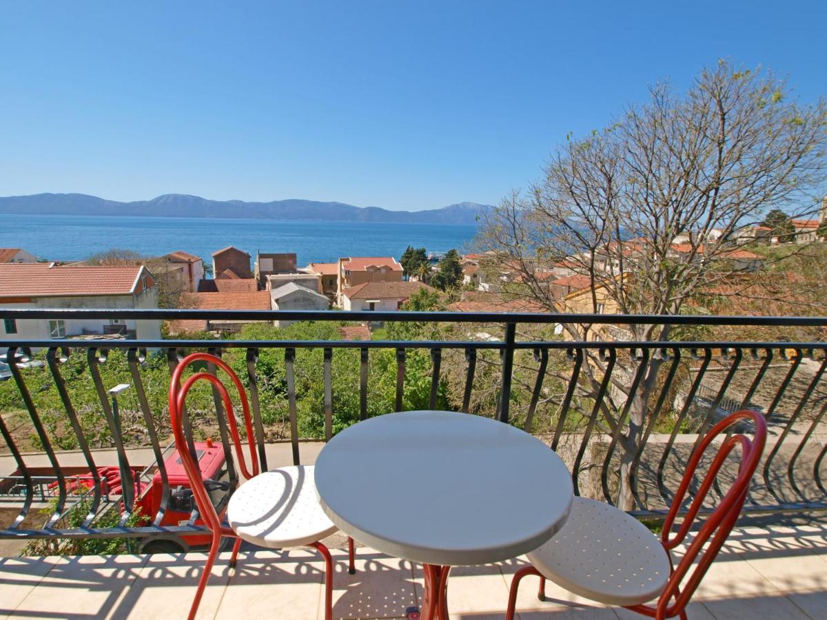 Apartmani Korljan Gradac  Bagian luar foto