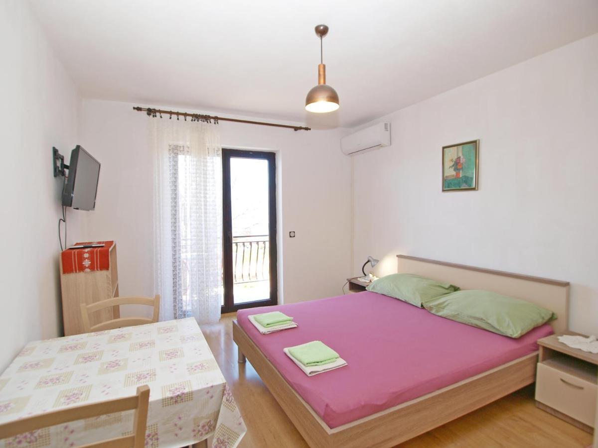 Apartmani Korljan Gradac  Bagian luar foto