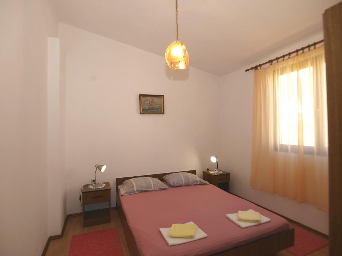 Apartmani Korljan Gradac  Bagian luar foto